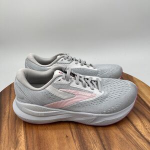 Brooks Adrenaline GTS 24 Shoes Womens Size 9 2E Gray Running Comfort Walking Gym